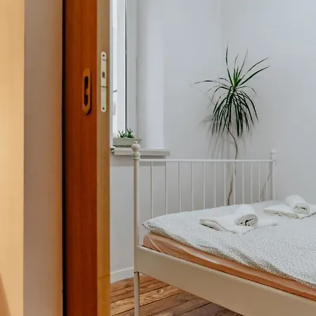 Concierge Chmielna Antresola Апартаменты Варшава